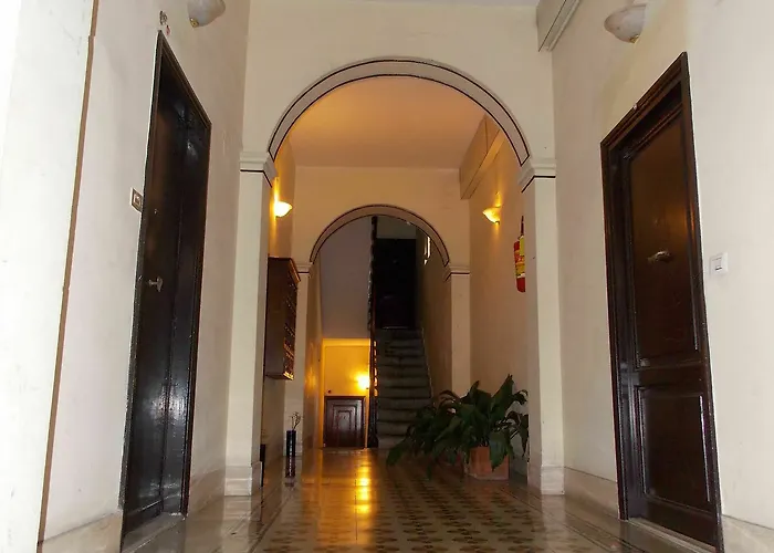 Domus Roxy בית הארחה 4*